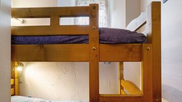 1 bedroom, free WiFi