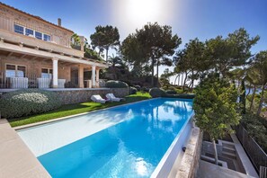Pool - Villa 'Oasis Del Mar - Splendid' with Sea View, Wi-Fi and Air Conditioning (IB)