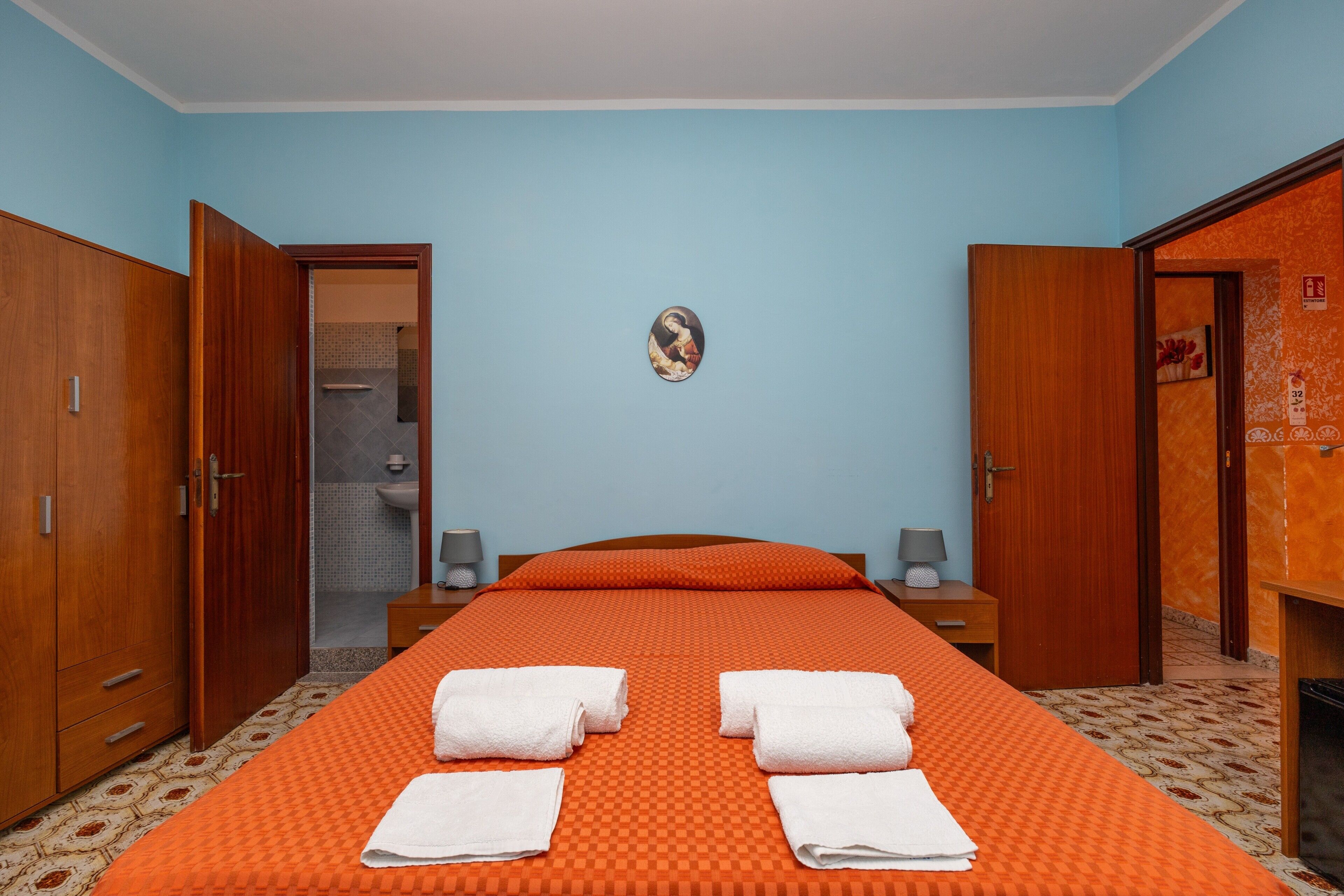 1 chambre, Wi-Fi gratuit, draps fournis