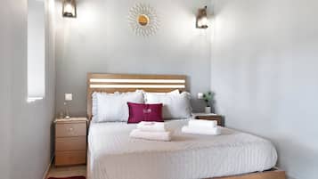 1 bedroom, free WiFi, bed sheets