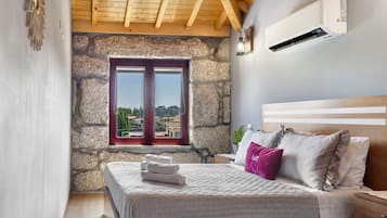 2 bedrooms, free WiFi, bed sheets