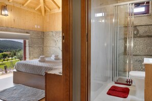 2 habitaciones, wifi gratis y ropa de cama 