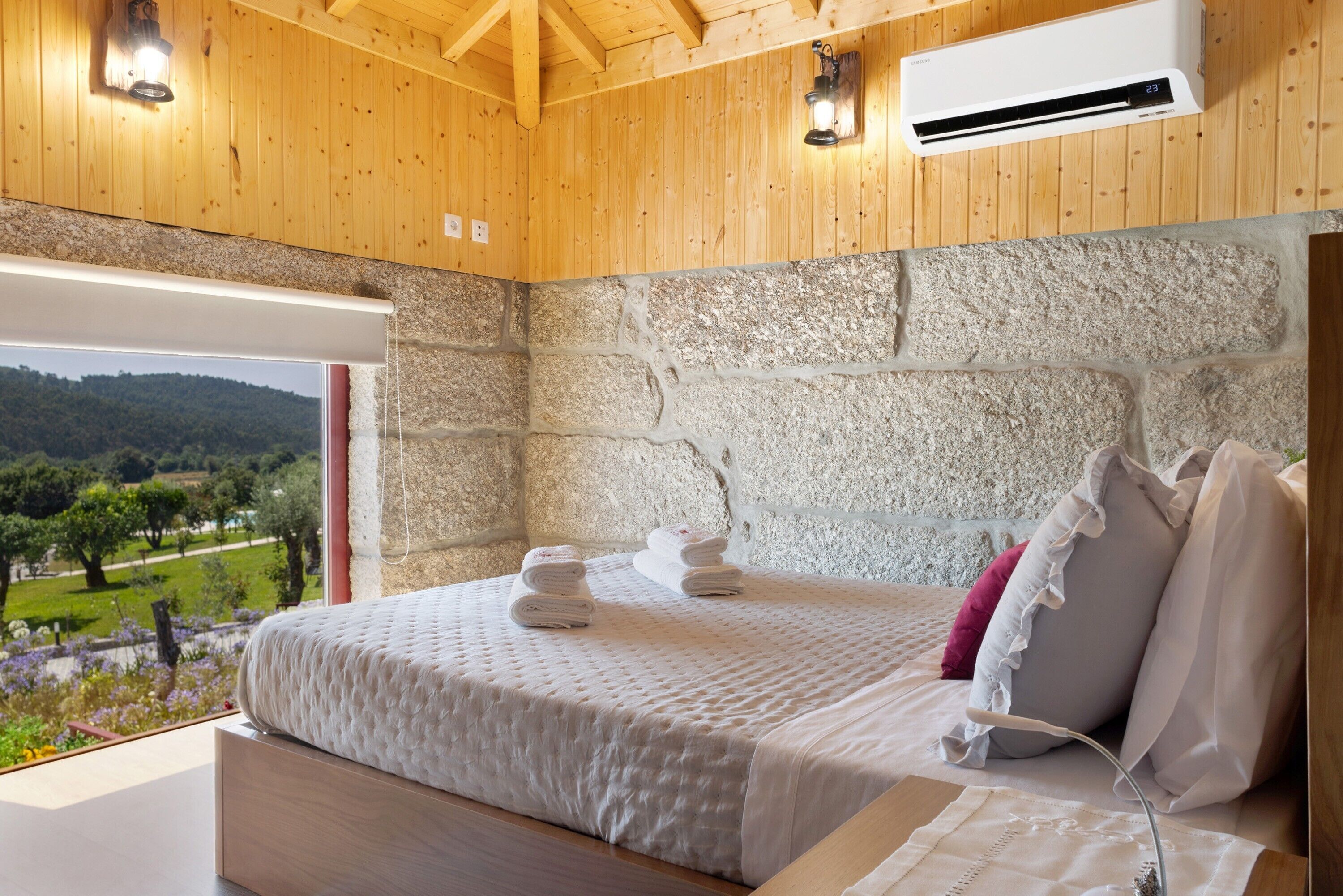 2 chambres, Wi-Fi gratuit, draps fournis