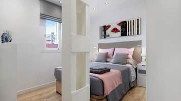 1 bedroom, iron/ironing board, free WiFi, bed sheets