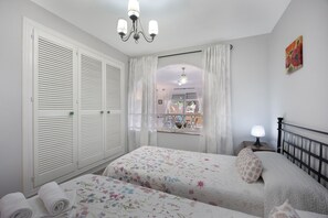 1 soverom, wi-fi (inkludert) og sengetøy