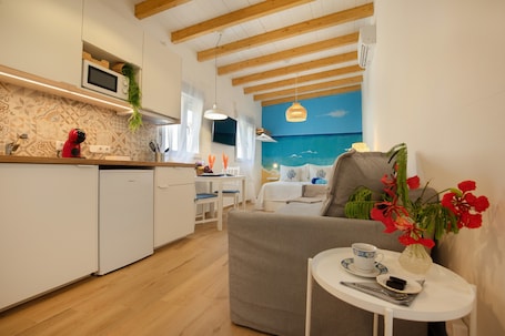 Interior. Vacation Home 'Seguidilla Relax' with Mountain View, Wi-Fi and Air Conditioning