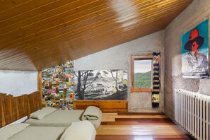 2 habitaciones, wifi gratis y ropa de cama 