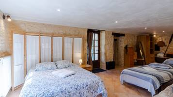 2 Schlafzimmer, kostenloses WLAN, BettwÀsche