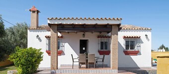 Holiday Home 'Huerta Del Sol 2' with Mountain View, Private Pool and Wi-Fi