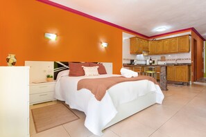 1 bedroom, iron/ironing board, free WiFi, bed sheets