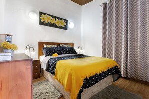 1 bedroom, iron/ironing board, free WiFi, bed sheets