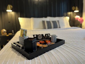 4 habitaciones, tabla de planchar con plancha, wifi y ropa de cama