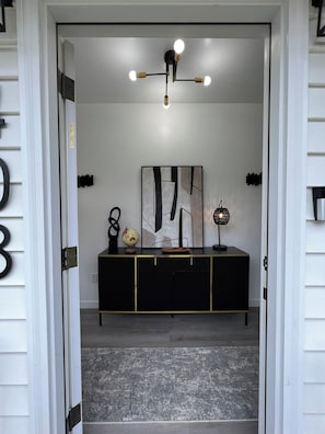 Interior - ⭐️Spacious & Cozy 4BR/2BTH, 3 Min to JBLM, Huge Yard⭐️ (DuPont)