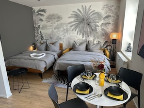 1 bedroom, WiFi, bed sheets