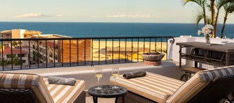 Awesome Condo San Jose Surfboards and Sands