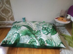 1 bedroom, WiFi, bed sheets - Cosy alternative Apartment (Berlin)