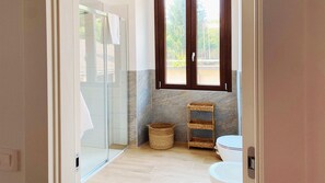 Shower, hair dryer - Eva Apartament with Lake View in Baveno (Baveno)