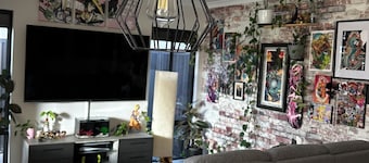 Cosy Luxe bedroom in Beechboro - 12km from Perth Airport