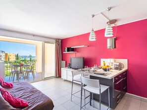 Interior - Les Marines by Interhome (Gassin)