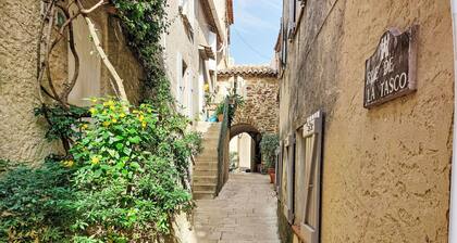 Gassin Village by Interhome