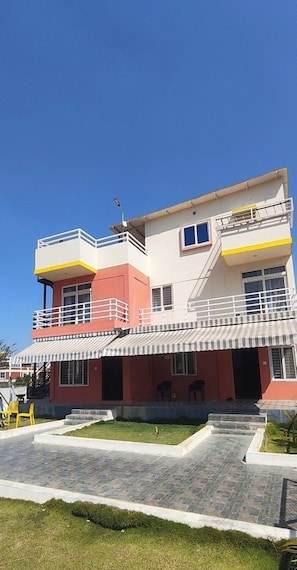 Exterior - Pent Homestay House in Nandi -Muddenahalli (Muddenahalli, Thirnahalli)