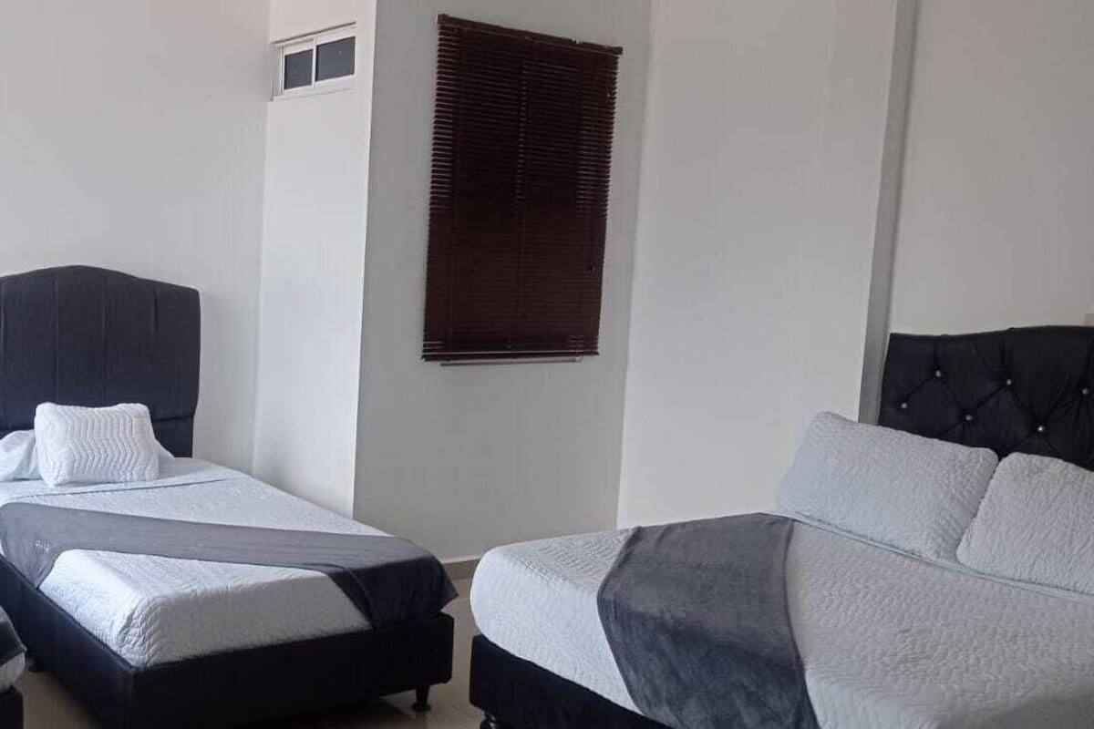 Economy Triple Room