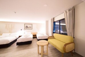 Family Room, Balcony, City View | Interior