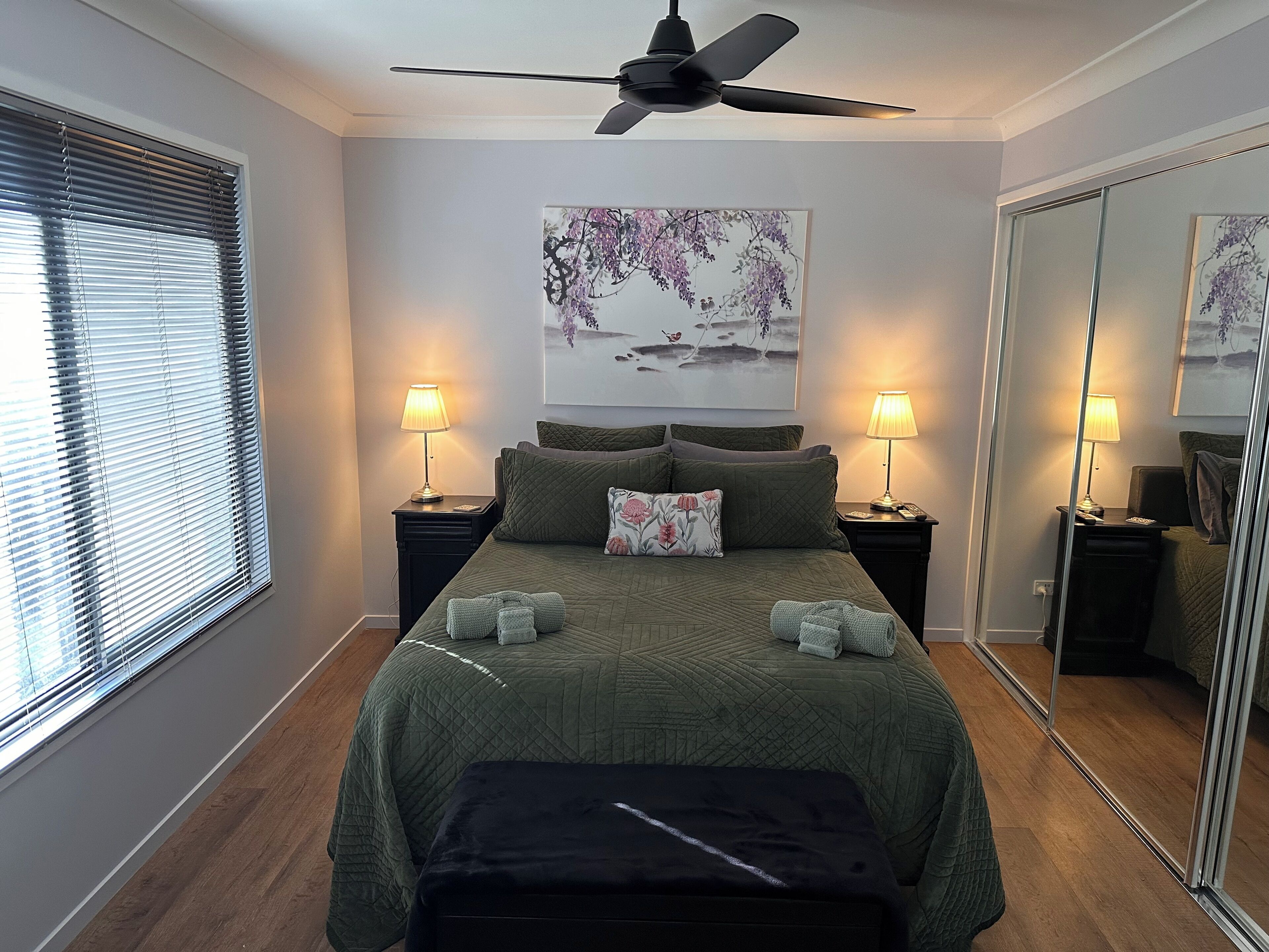 2 bedrooms, iron/ironing board, free WiFi, bed sheets