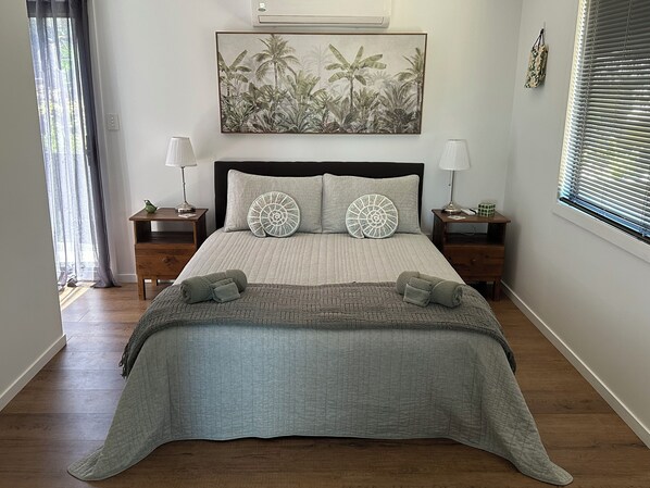 2 slaapkamers, een strijkplank/strijkijzer, gratis wifi, beddengoed