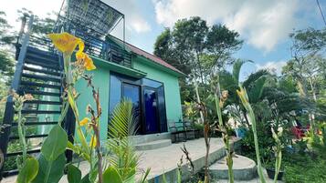 Basic Double Room, Partial Ocean View | Terrace/patio