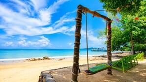 Front of property - Plankton Bungalow and Camping (Koh Rong)