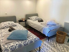 2 bedrooms, iron/ironing board, travel cot, WiFi