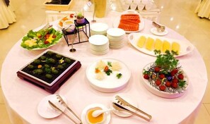 Dining - Jinghu Hotel (Yuxi)