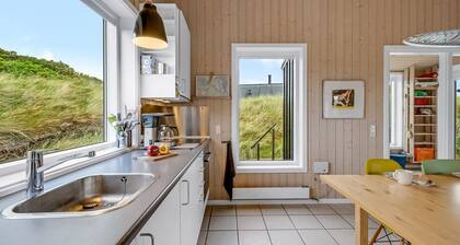 "Paaske" - from the sea by Interhome