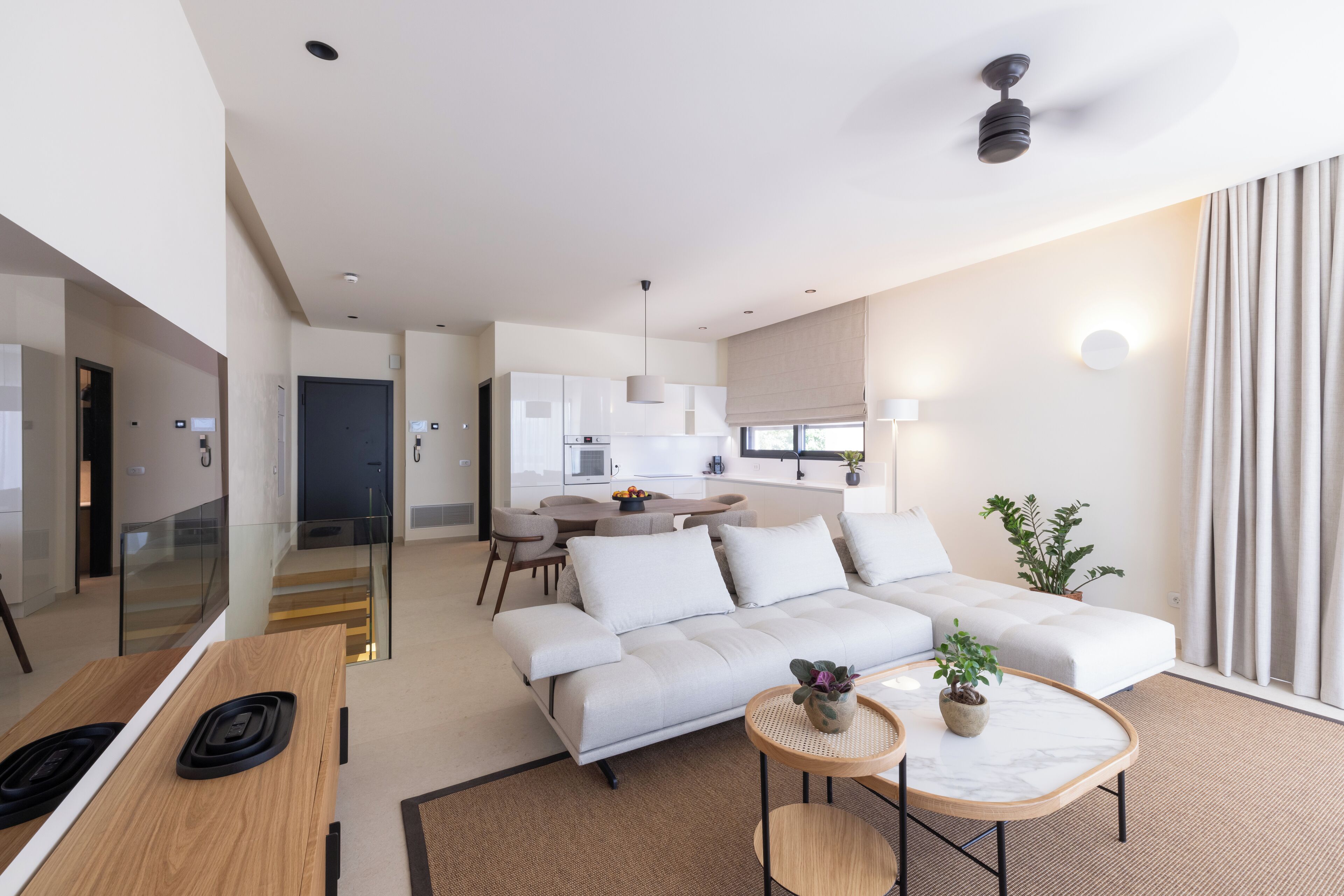 Premium Maisonette with Sea view and Private Pool | 起居區