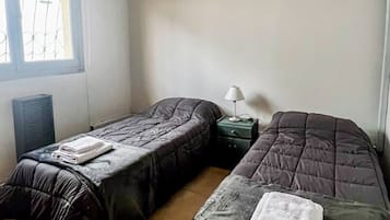 2 habitaciones, wifi gratis y ropa de cama