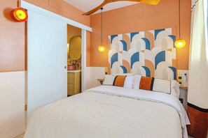 2 makuuhuonetta, silitysrauta/-lauta, Wi-Fi