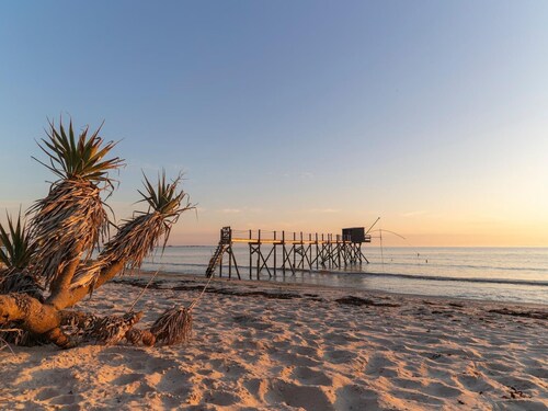 Maison lumineuse proche de la mer avec WiFi et animaux acceptés