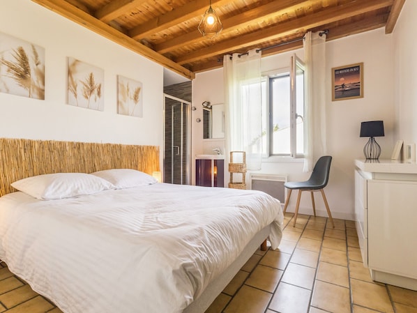 3 bedrooms, free WiFi
