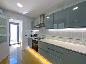 Fridge, microwave, oven, dishwasher