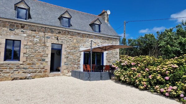 Exterior - Completely renovated Breton house in Plougrescant (Plougrescant)
