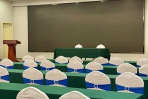 Unclassified image, 5 of 62, button - Magnotel Hotel (Yangzhou East High Speed Railway Station) (Yangzhou)