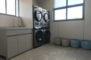 Unclassified image, 2 of 62, button - Magnotel Hotel (Yangzhou East High Speed Railway Station) (Yangzhou)