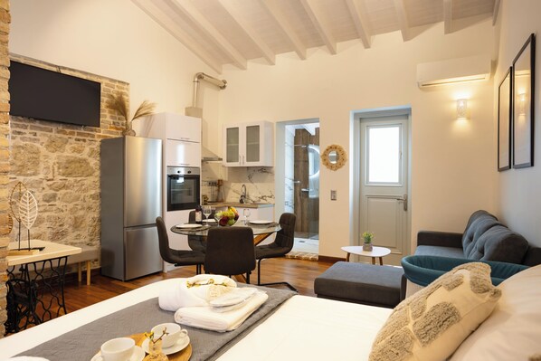 1 bedroom, free WiFi - La Casa Di Nonna by Corfu Escapes (Corfu)