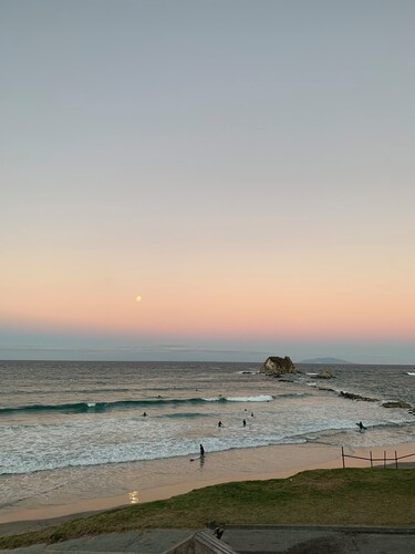 Kanuka Kastle- 5min from the beach!