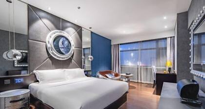 Orange Hotel (Hefei Huaihe Road Pedestrian Street Dadongmen Metro Station)