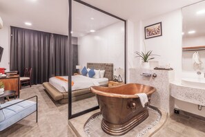 Chambre Double Supérieure, balcon, vue jardin | Bureau, espace de travail pour ordinateur portable, Wi-Fi gratuit