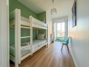 3 soverom, strykejern/-brett og wi-fi (inkludert)