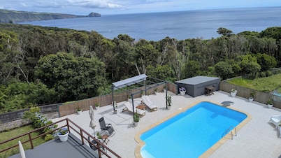 Amazing 180° Ocean View 3 Bedroom Villa w/ Swimming Pool