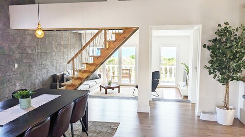 Amazing 180° Ocean View 3 Bedroom Villa w/ Swimming Pool